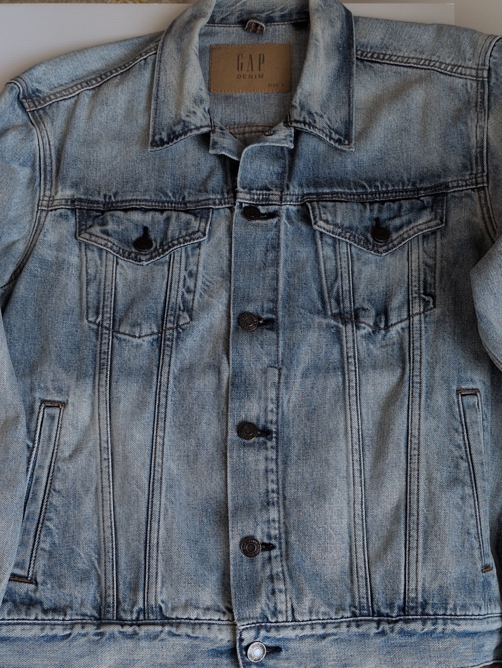 GAP Light Blue Washed Denim Jean Jacket - Picture 3 of 12